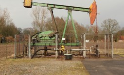 Clean tech firm using technology to aid oil and gas industry in fracking boom