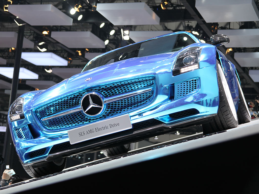 Mercedes-Benz-SLS-AMG-Electric-Drive