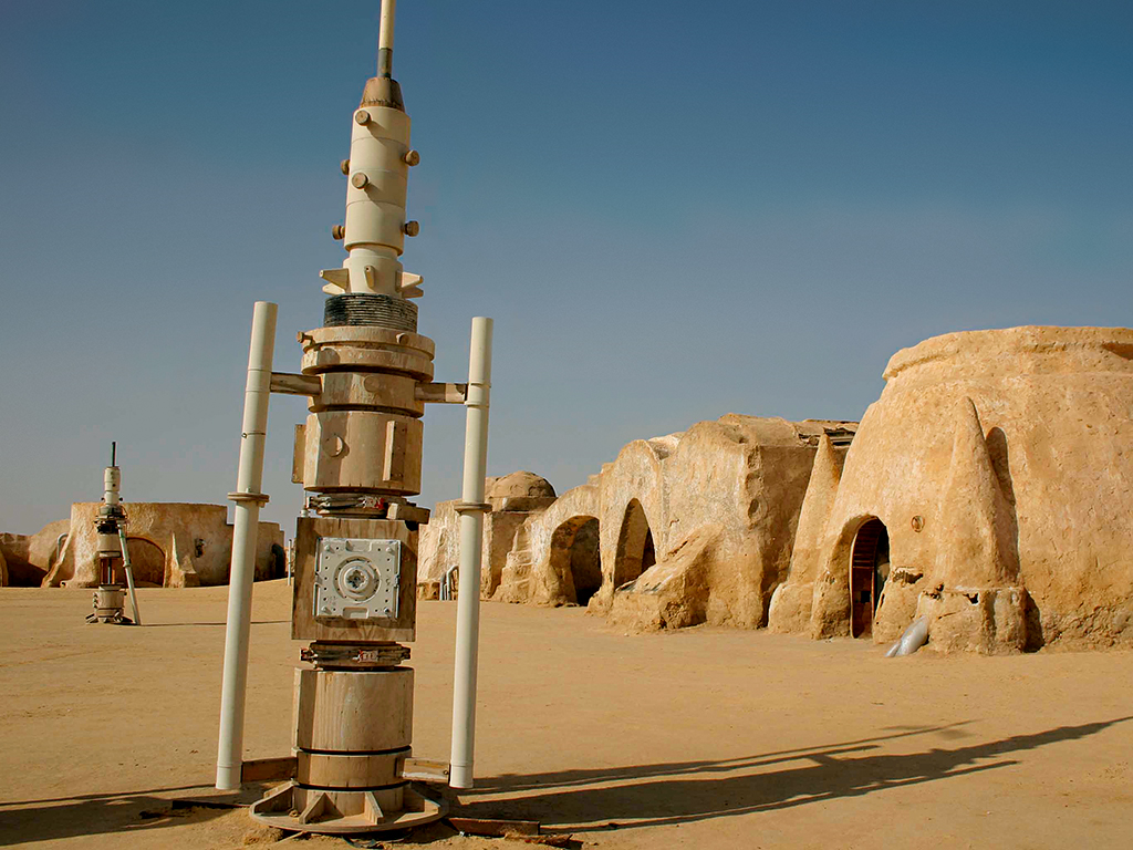The planet Tatooine appeared in multiple episodes. CGI enhanced the physical sets in later entries