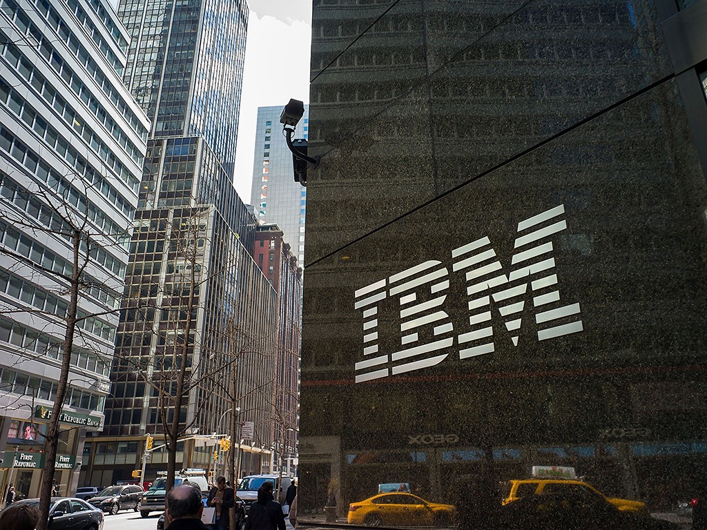 As technological advancements transform the healthcare industry, IBM wants a slice of the action. The company has recently joined forces with Apple and others to create an integrated cloud service for healthcare professionals